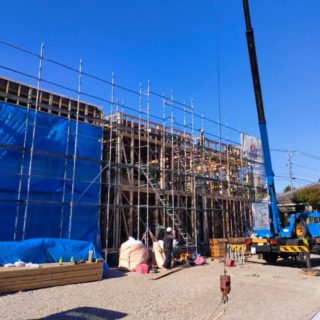 （仮称）DAN-STYLE翠　6棟のDANSTYLE祝上棟です㊗️
引き継ぎ安全第一に丁寧な施工をしてまいります！

#上棟 #ダンスタイル #木造